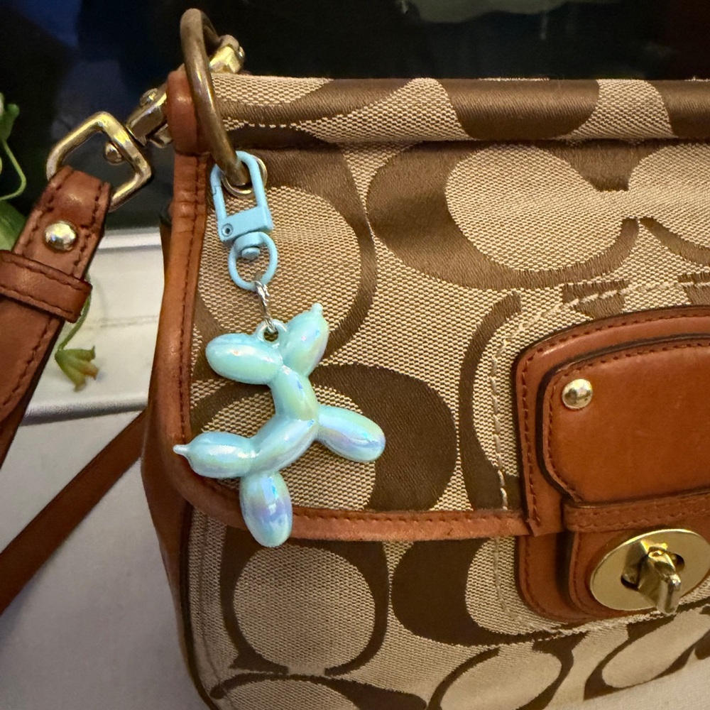 Iridescent Balloon Dog Keychain